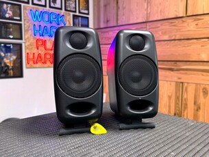 IK Multimedia iLoud Micro